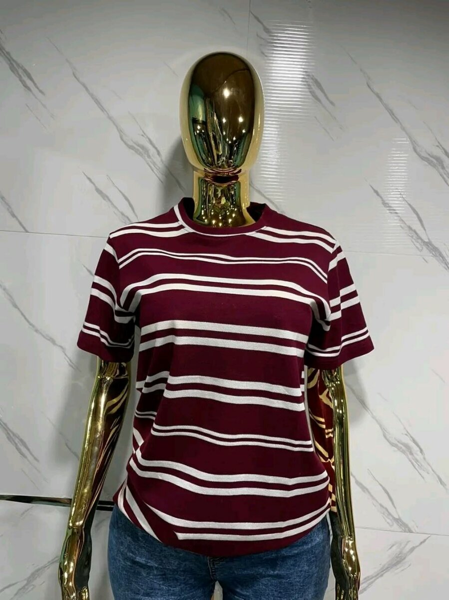 T-shirt à rayures pour femmes