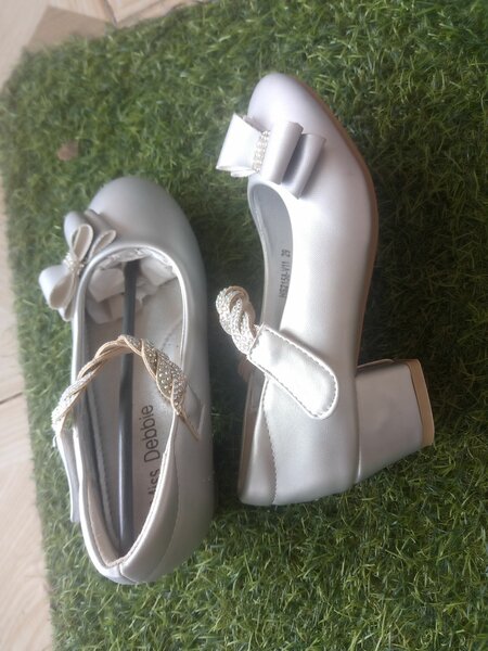 Miss Debbie's heels size 29
