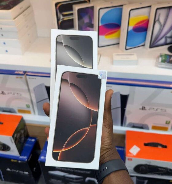 Brand new iPhone 16pro max 256gb physical sim unlocked