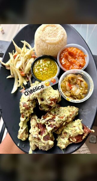 1/2 poulet mayo+ attiéké