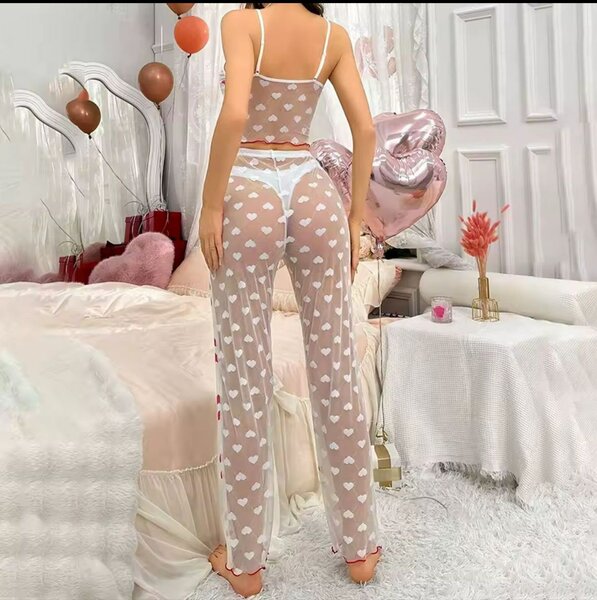 Pyjama transparent à motifs