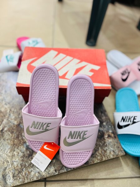 Nike slides
