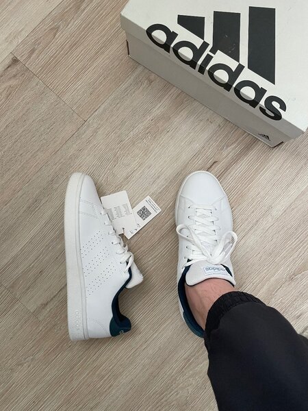 Adidas advantage base