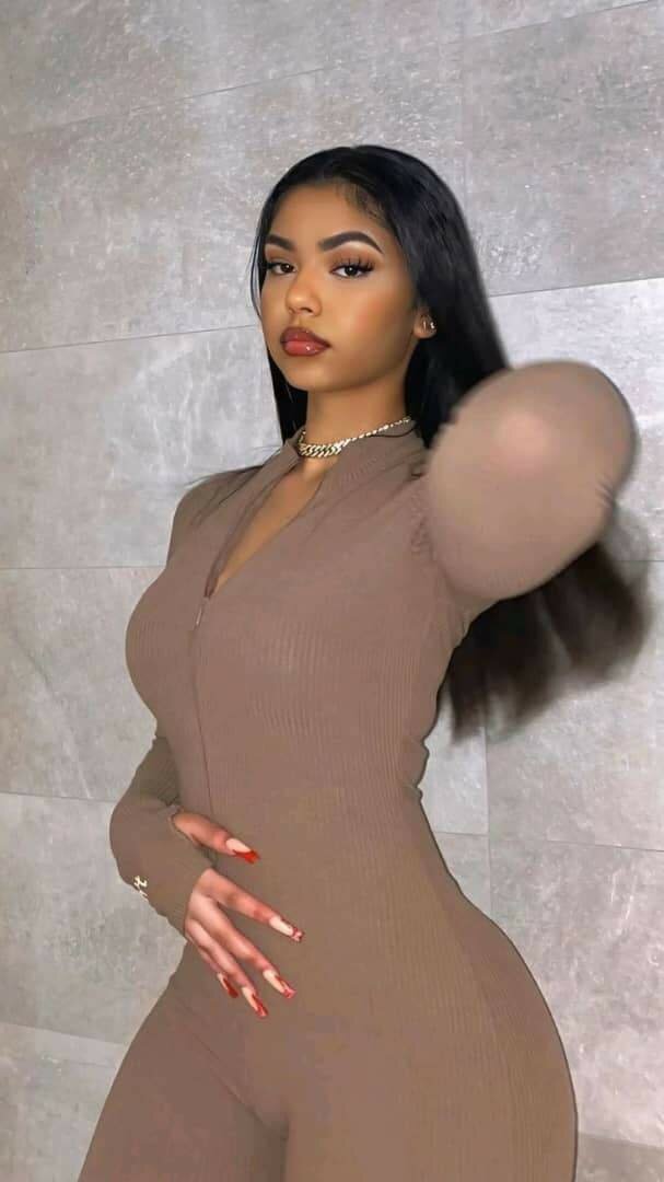 Combinaison élégante femme