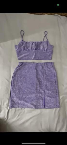 Продаю стильную двойку - топ и юбка с разрезом