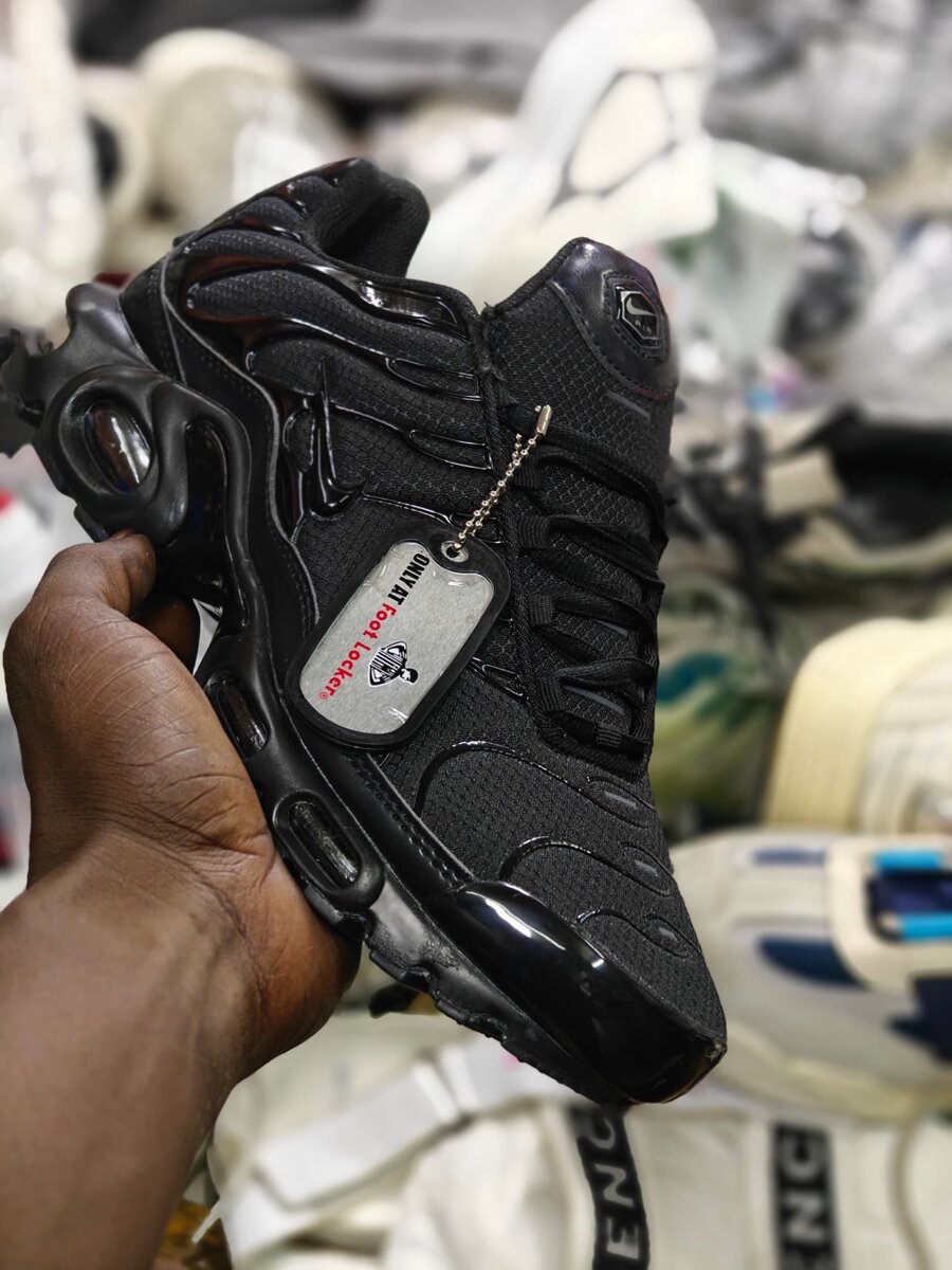 Baskets Noires Stylées Homme