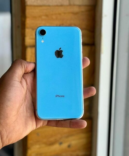 IPHONE XR