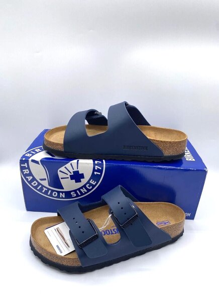 BIRKENSTOCK