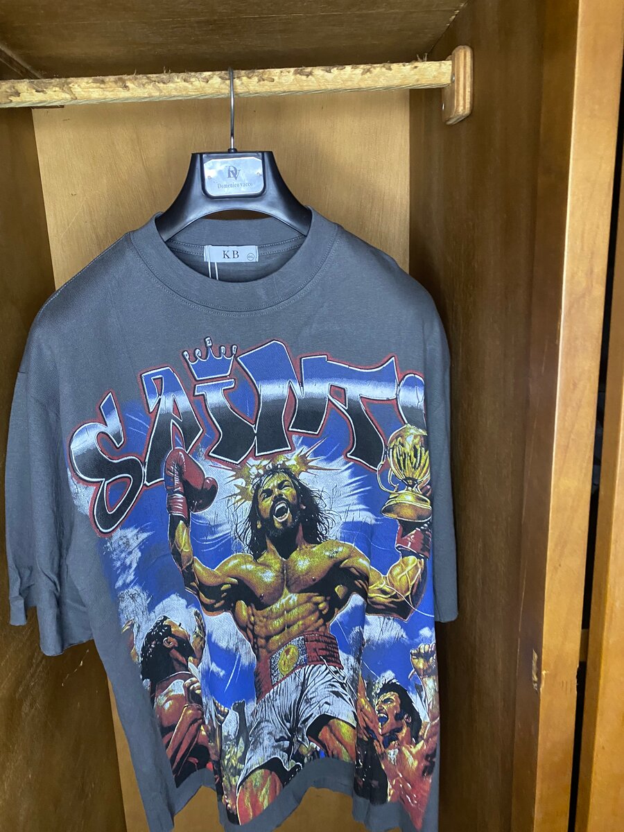 T-shirt graphique Saint