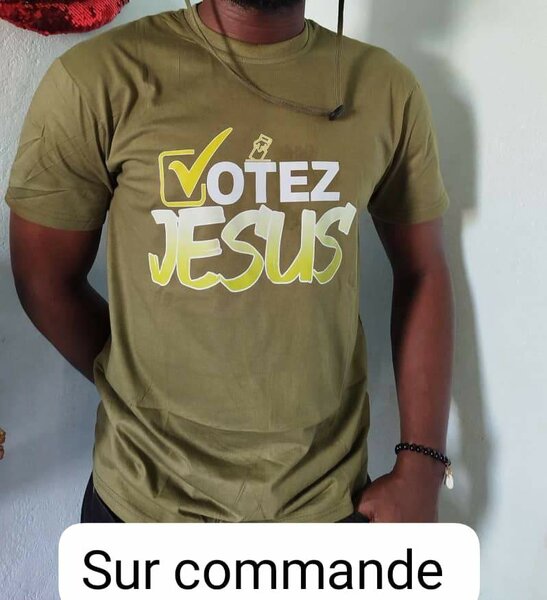 T-shirt "Votez Jésus"
