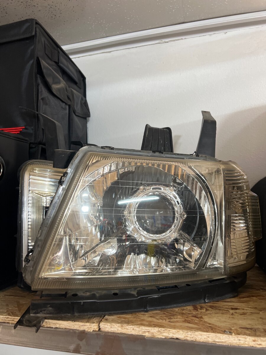 Линза Би лед