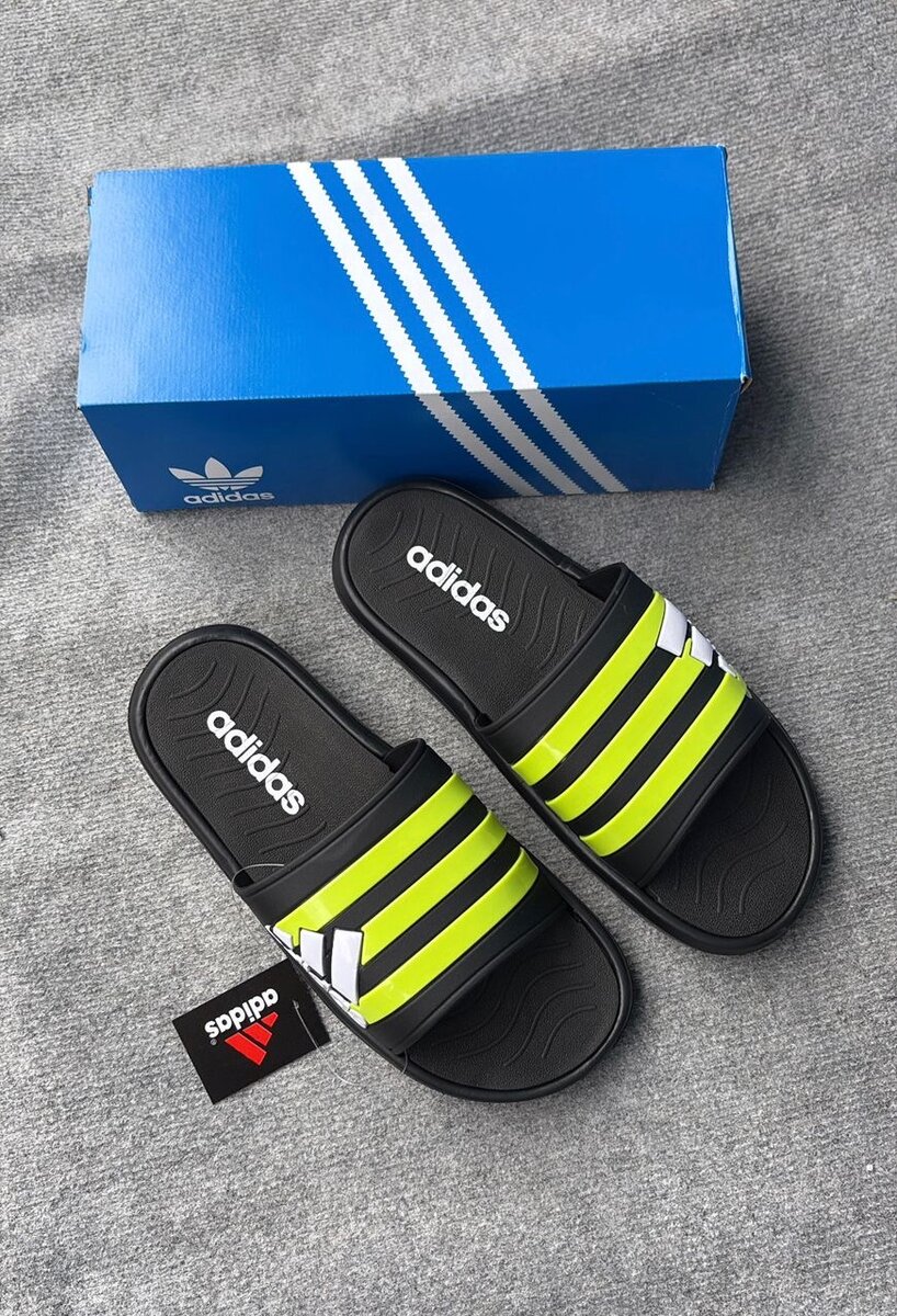 Adidas Claquettes Confortables