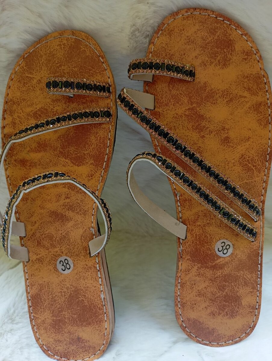 Sandales artisanales en cuir