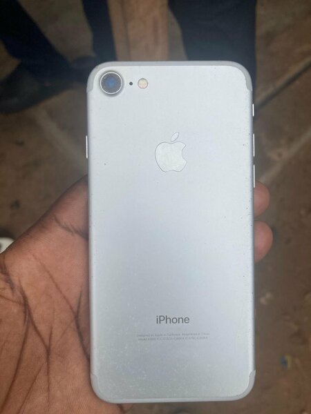 iPhone 7 32gig
