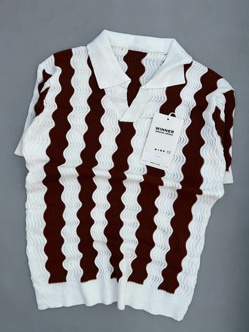 Polo homme à rayures ondulées