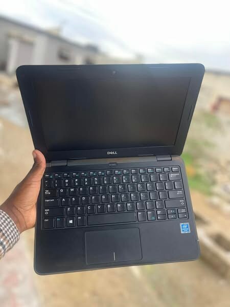 DELL LAPTOP