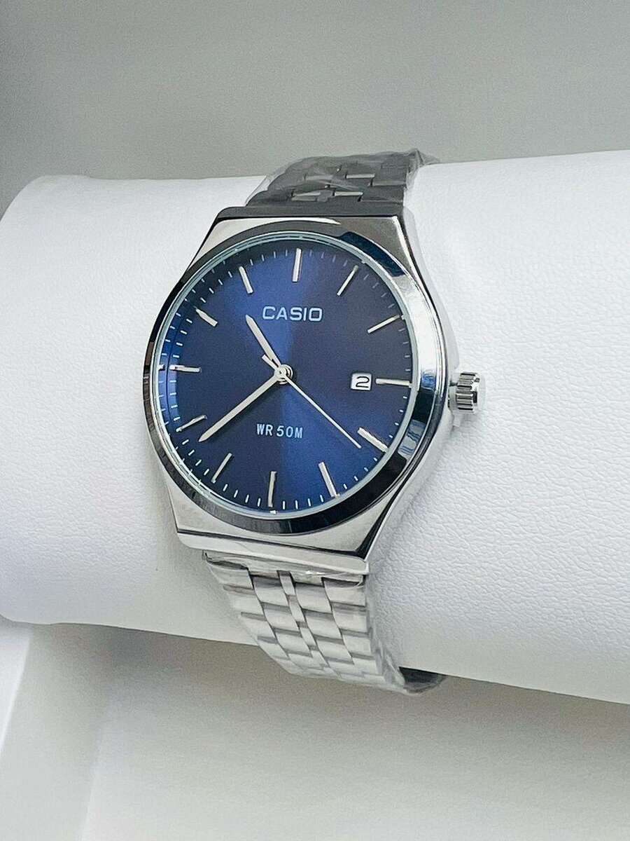 MONTRE LUXE HOMME CASIO