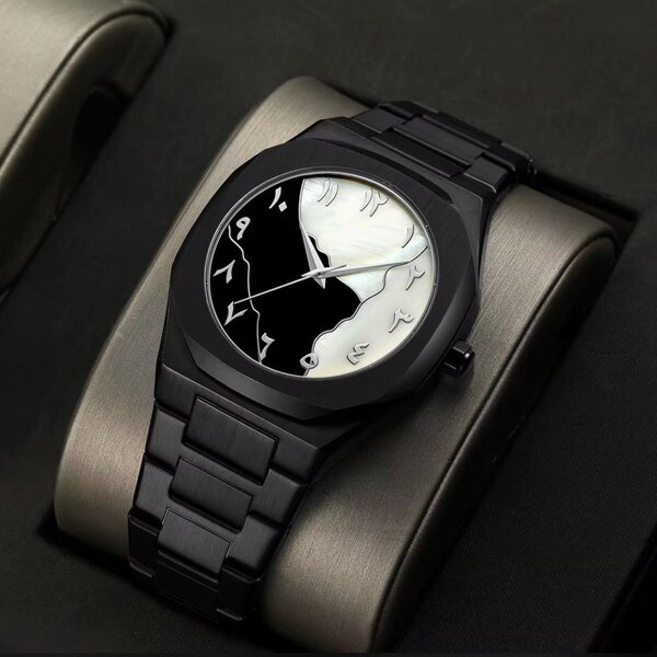 Montre élégante noir et blanc