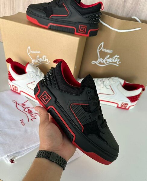 Baskets Noires & Rouges Élégantes