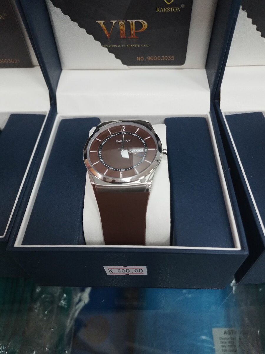 KARSTON MENS AND WOMANS WRIST WATCHES