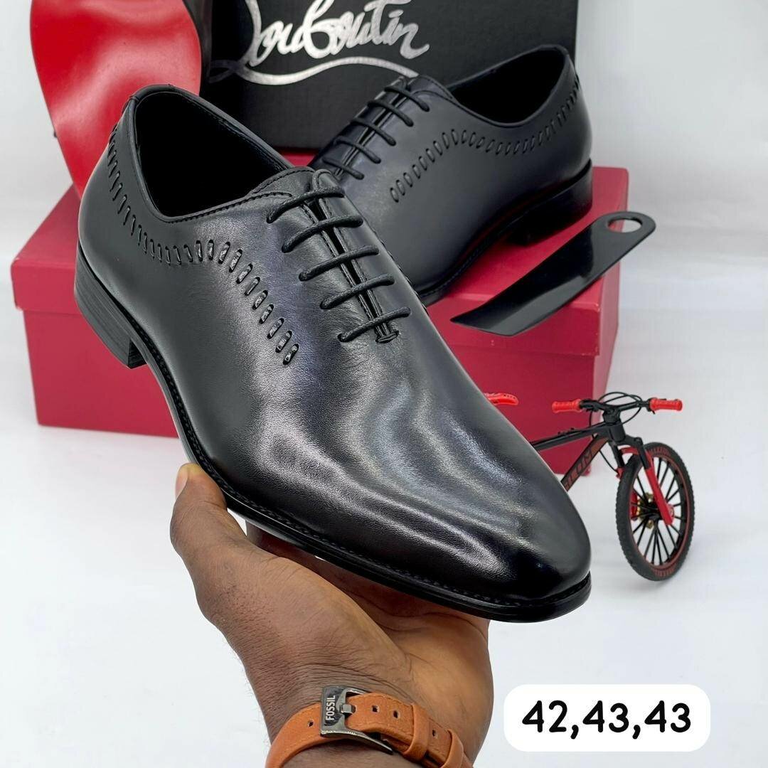 Solid Leather Executive Shoes