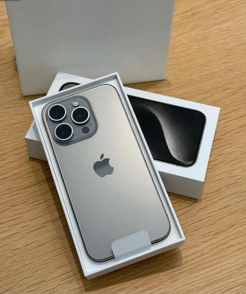 iPhone 14 Pro Max 256 Go Argent