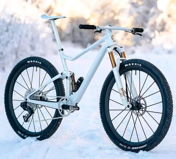 Vélo tout-terrain haute performance