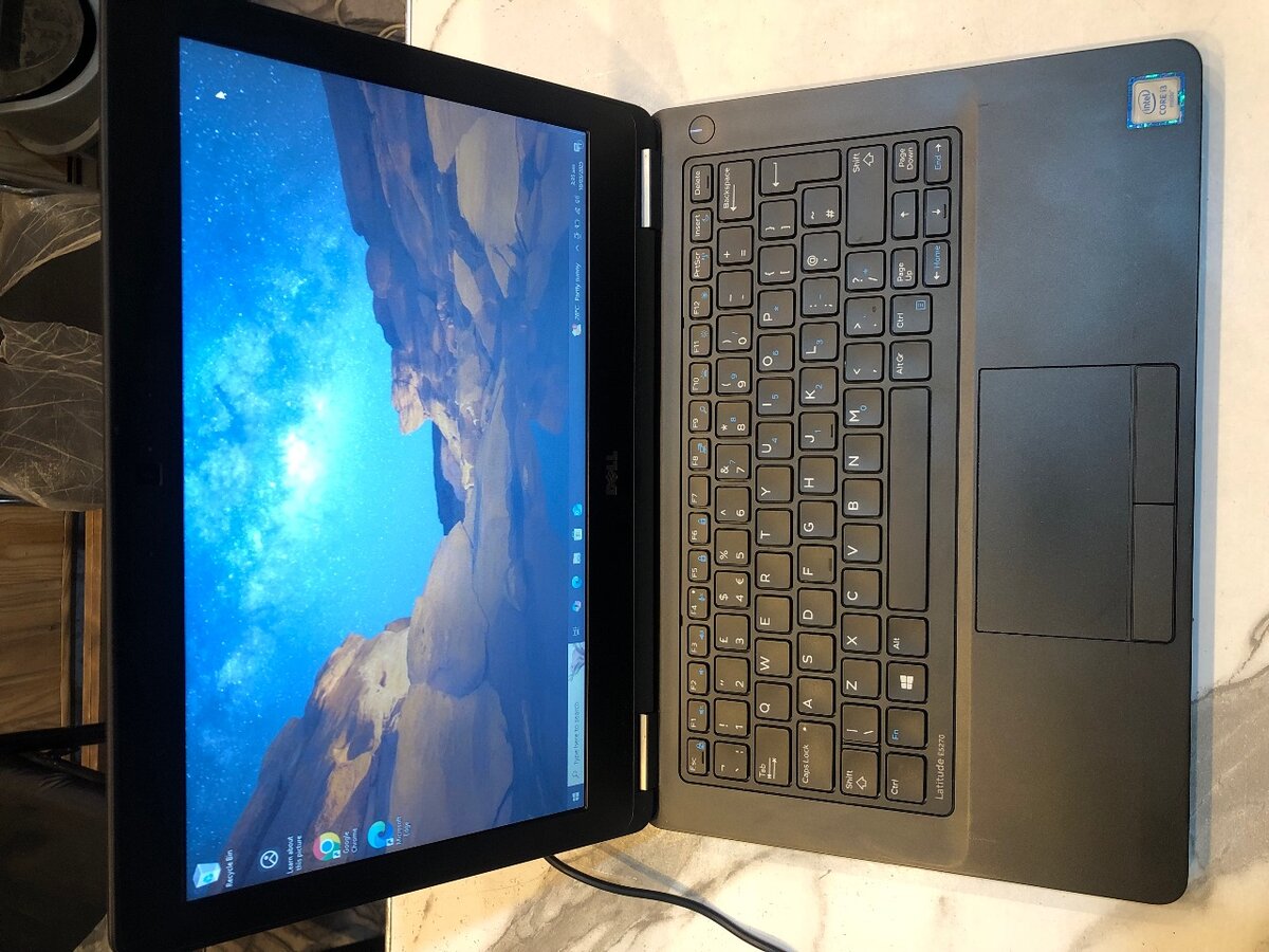 Dell Latitude E5270