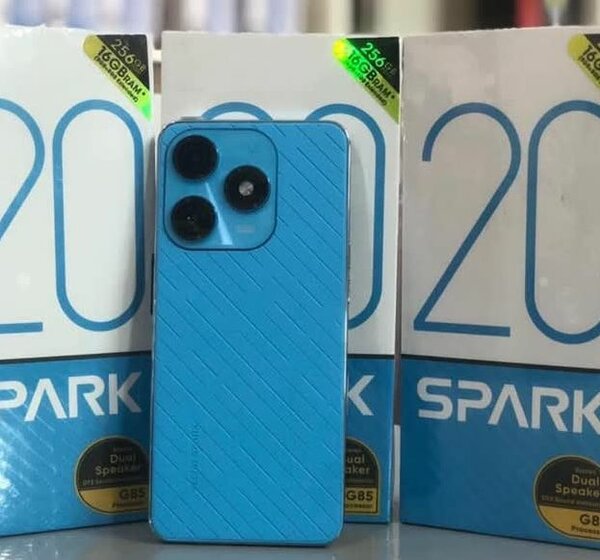 Tecno spark 20