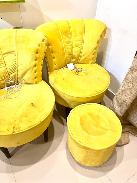 coffee chairs with table