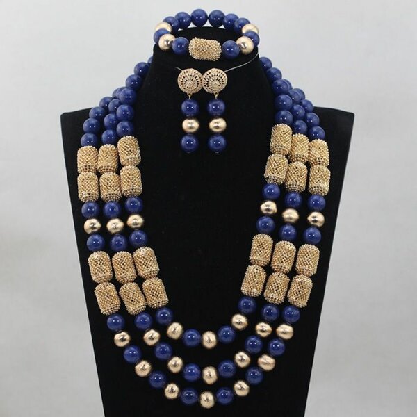 Collier perles rouges dorées