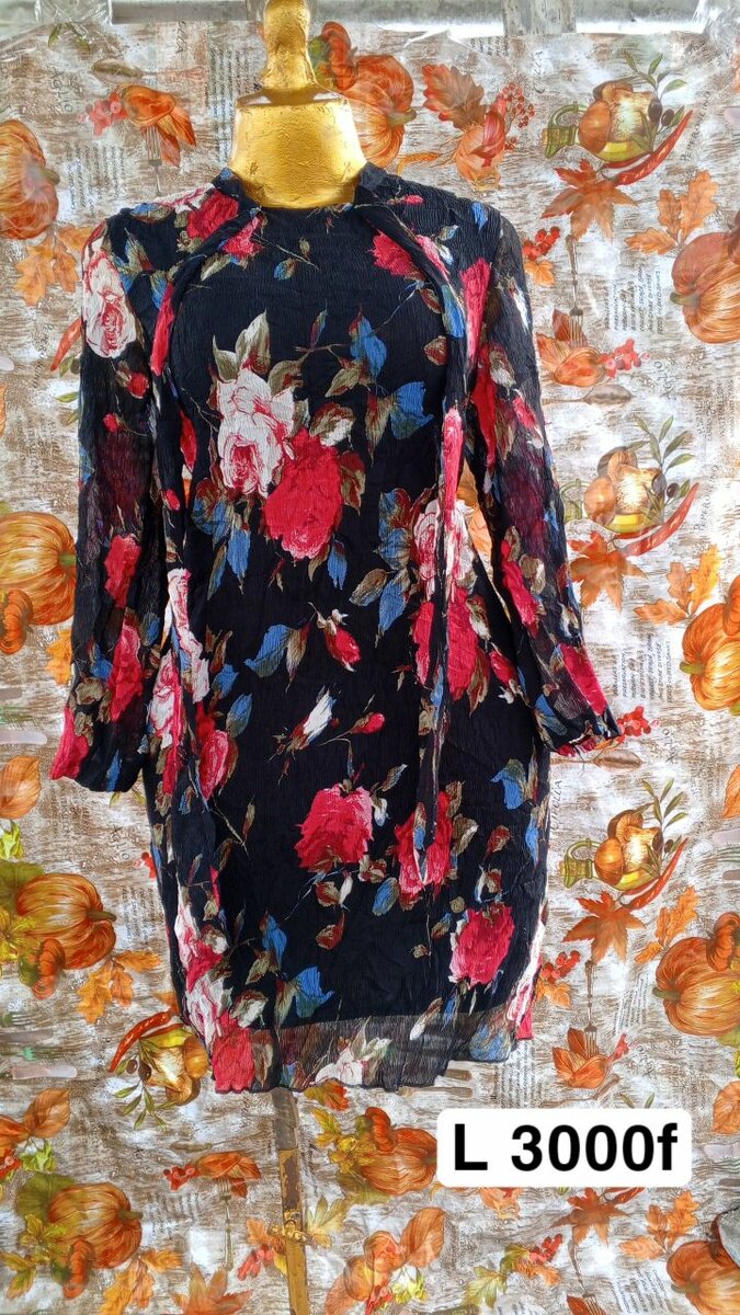 Robes élégantes à motifs floraux