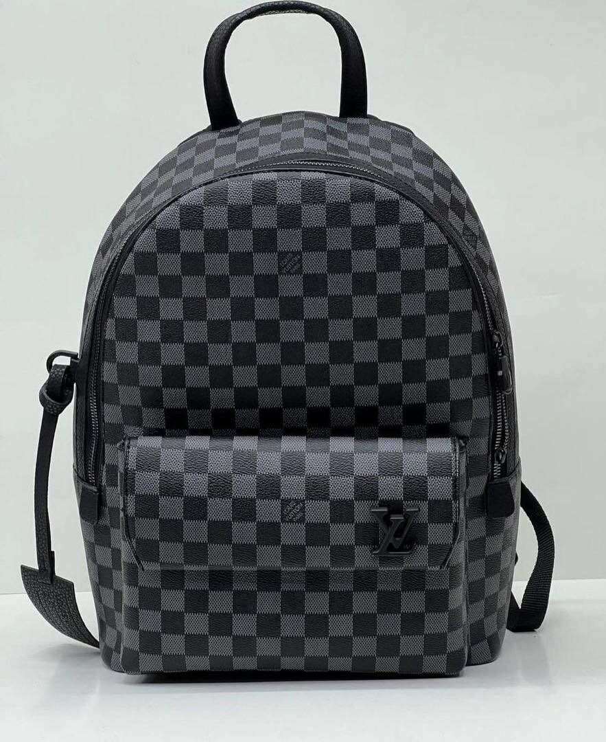 Sacs à dos /Louis Vuitton Paris / collection Paris