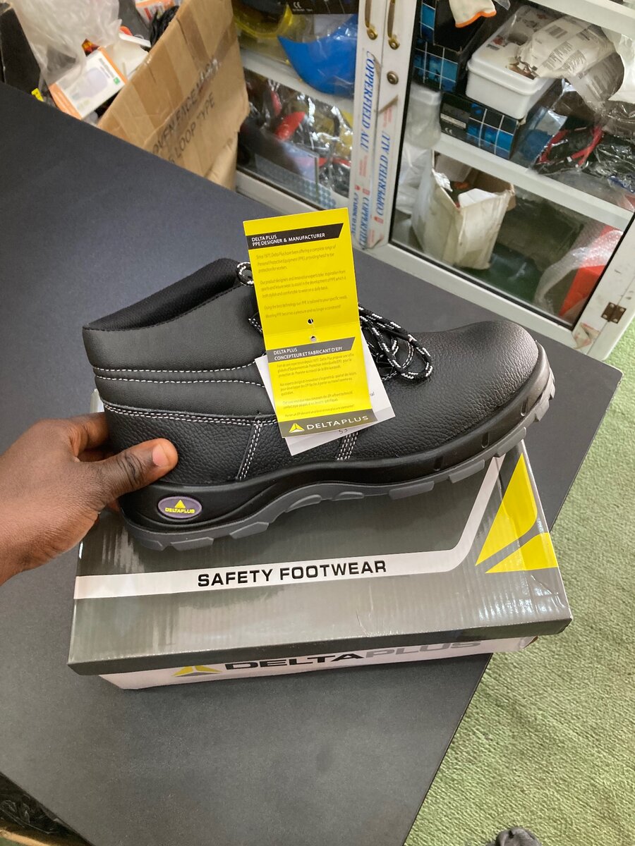 Delta Plus Safety boot
