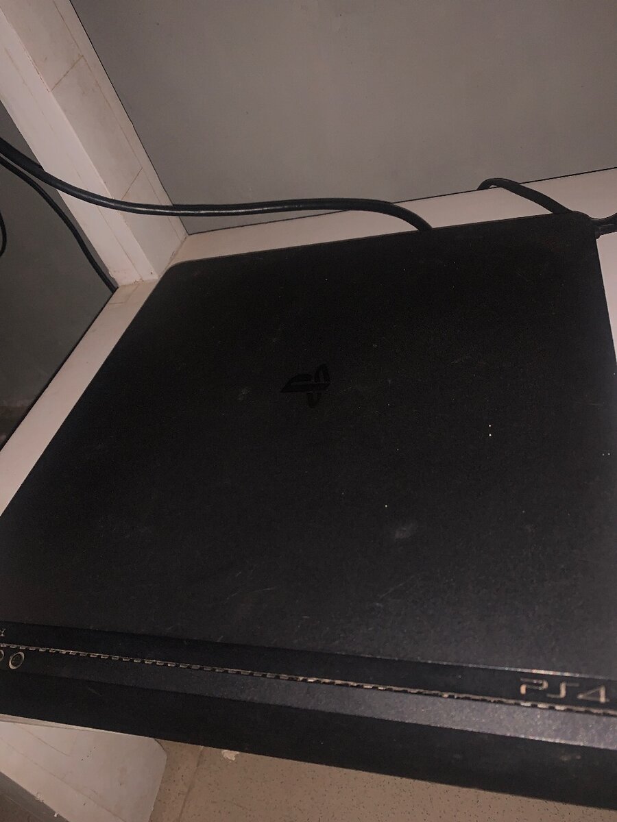 Ps4 slim