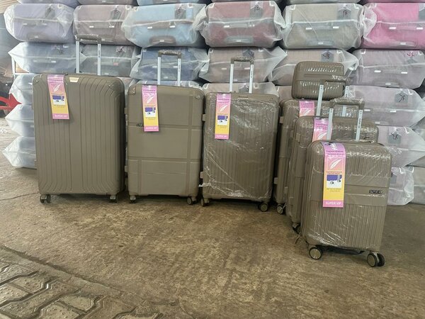 Travelling Bags - Ash (4 Sets)