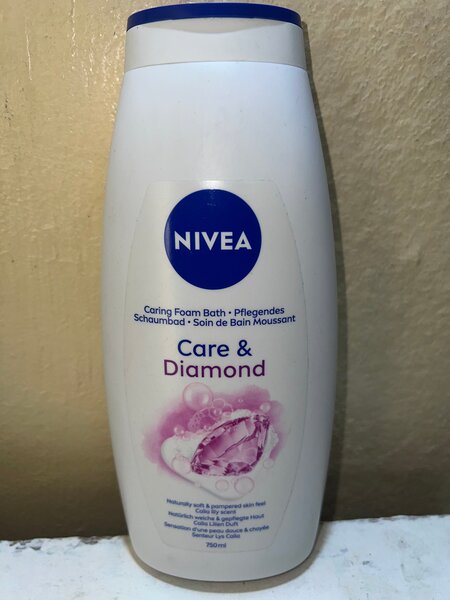 Mousse de Bain NIVEA Care & Diamond