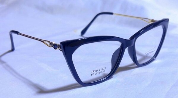 Lunettes élégantes bleues