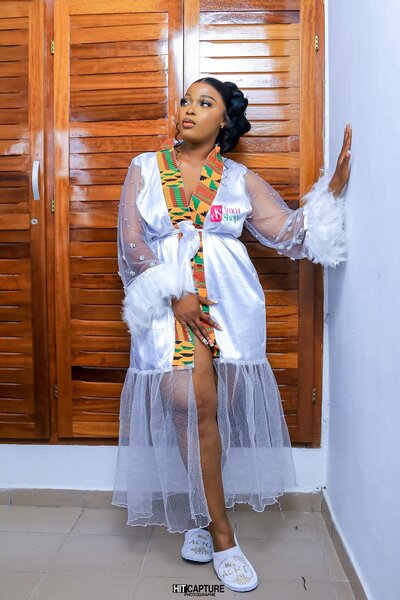 Robe de Mariée Élégante