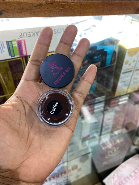 Eyeliner gel waterproof