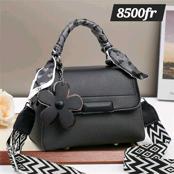 Sac à main élégant en cuir