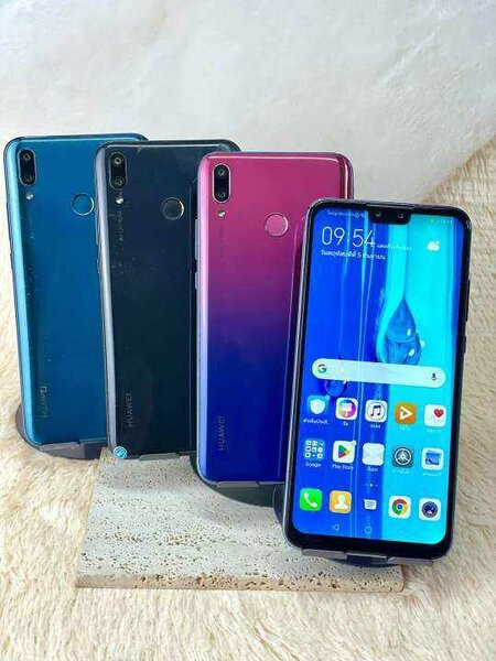 HUAWEI Y9 2019