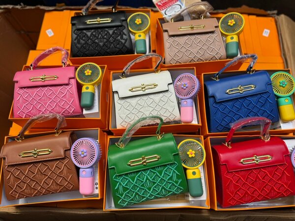 Sac à main élégant en cuir