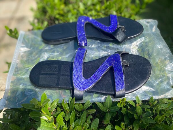 Ladies Easy wear slides