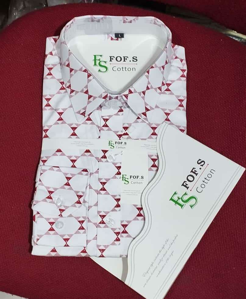 Chemise à motifs , manches longues