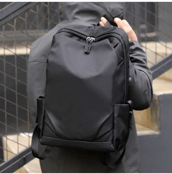 Sac à dos moderne pour ordinateur portable