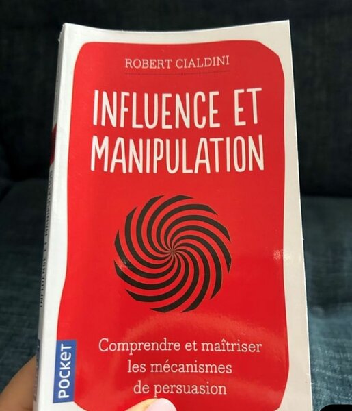 Influence et Manipulation Livre