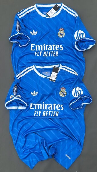 T-shirt de foot Real Madrid