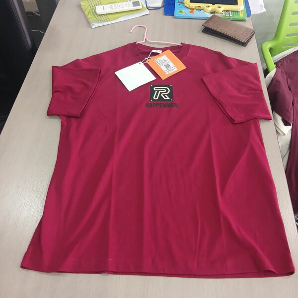 T-shirt rouge décontracté homme