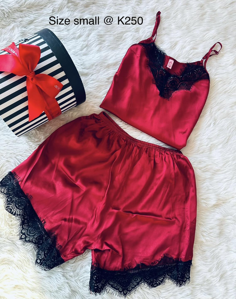 Lingerie rouge